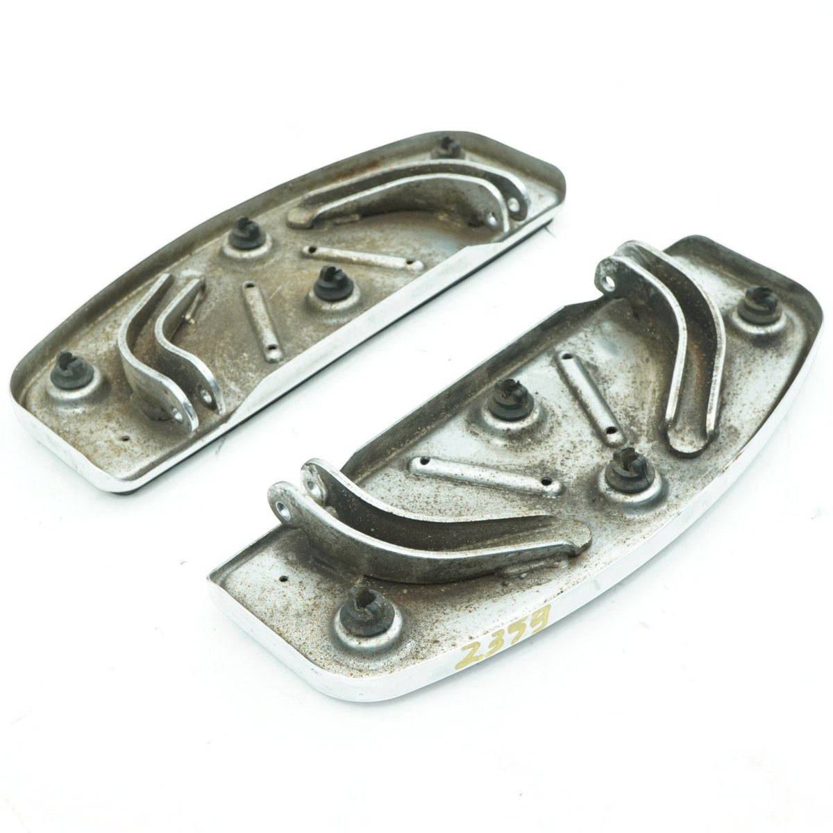2000-2008 Harley-Davidson ROAD KING CLASSIC FLHRCI Passenger Footpegs 50606-86A