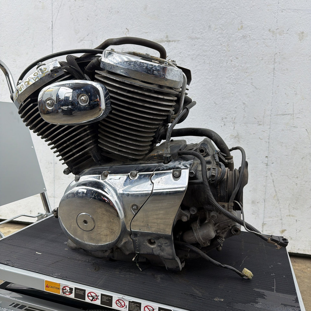 2005-2009 Suzuki Boulevard C50 C50T VL800 805cc Engine Assembly 19K Miles OEM