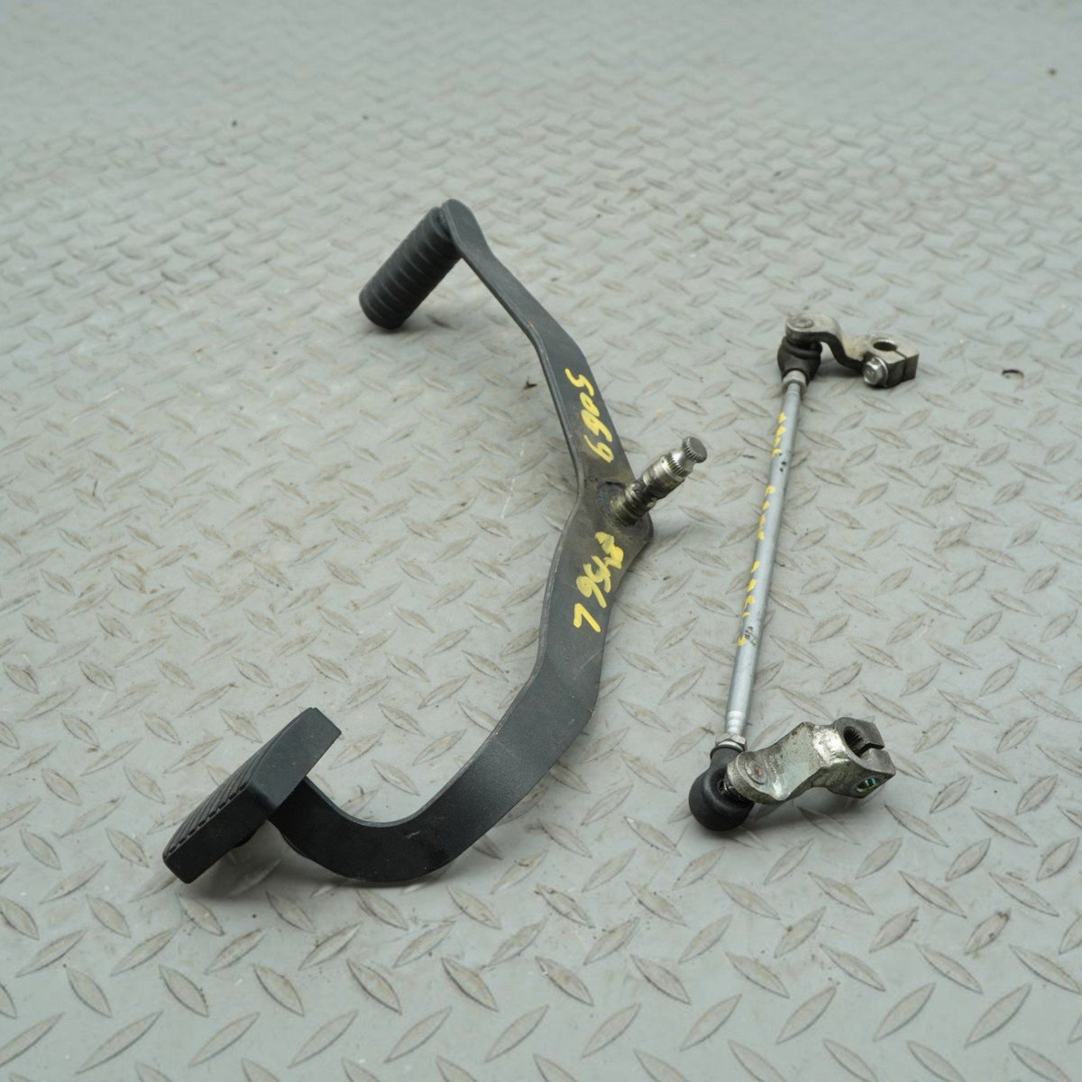 11-13 Kawasaki Vulcan 1700 Vaquero VN1700J Heel Toe Shift Lever w/ Linkage Rod