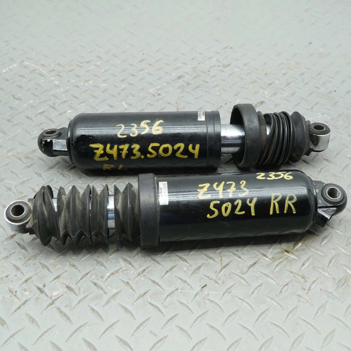 2000-2008 Harley-Davidson FLHRCI Road Classic Rear Shock Absorbers 54565-97