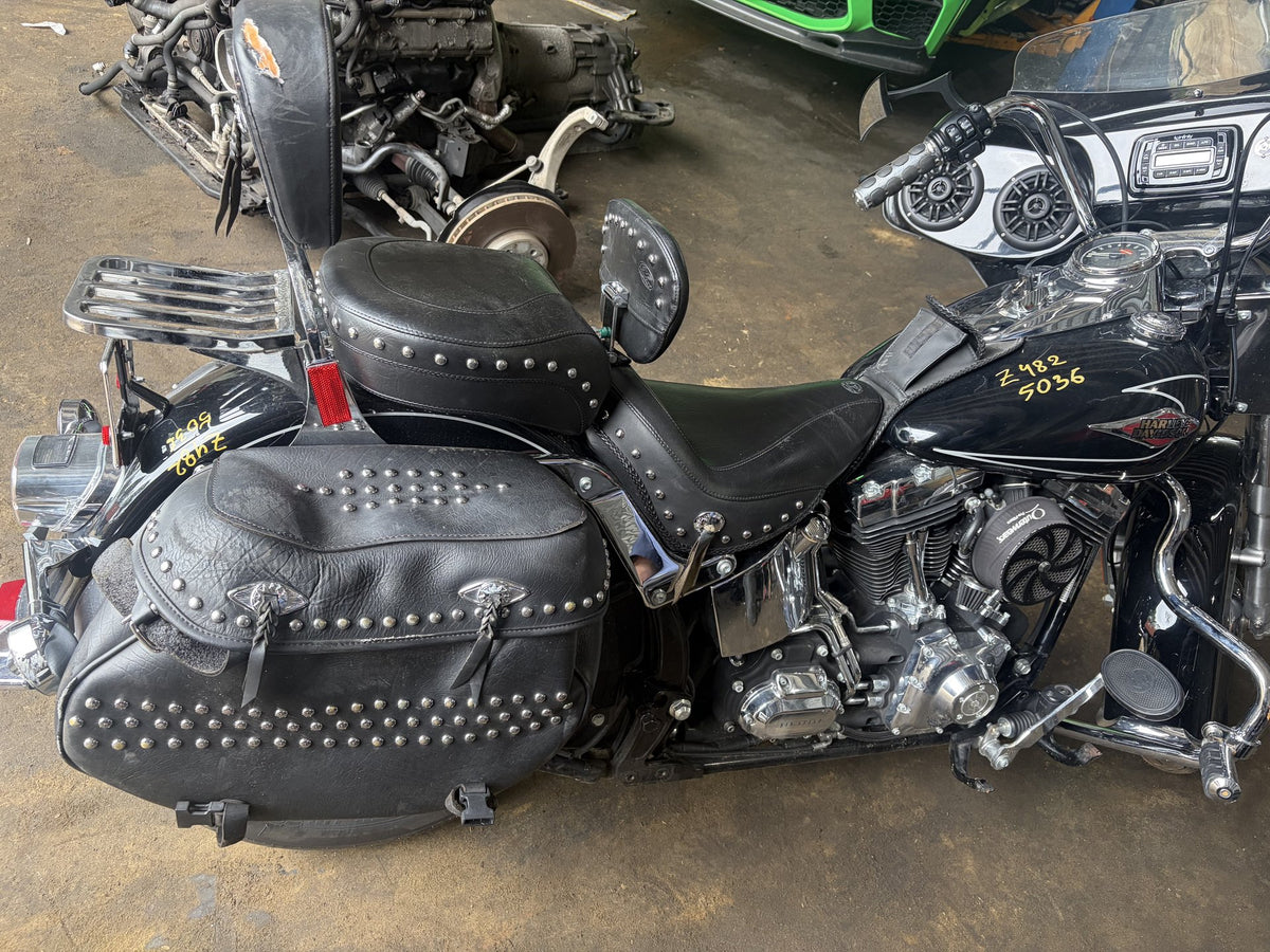 2011 Harley-Davidson FLSTC