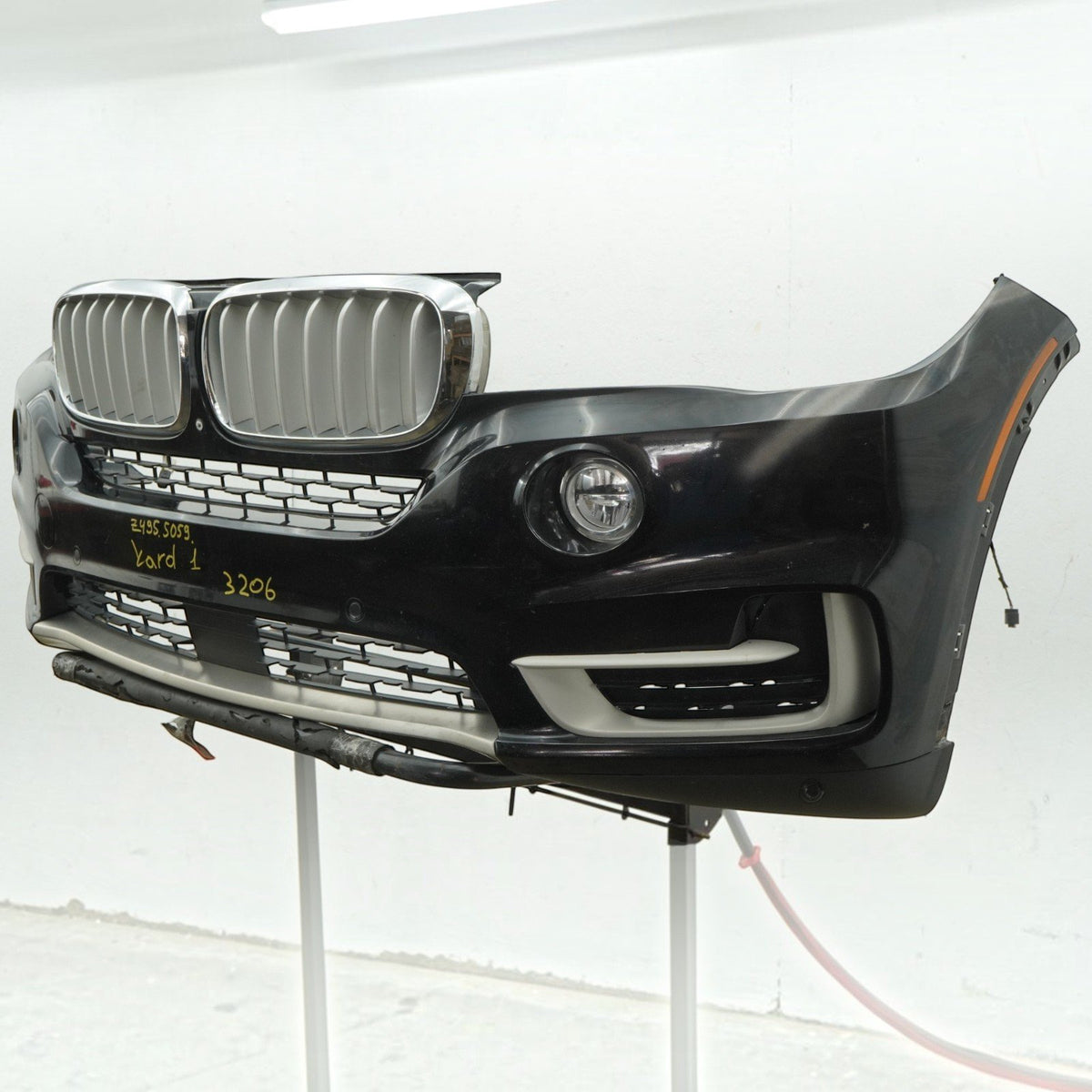 14-18 BMW X5 F15 Front Bumper Panel Cover w/ Fog 51117378609 Schwarz II 668 OEM