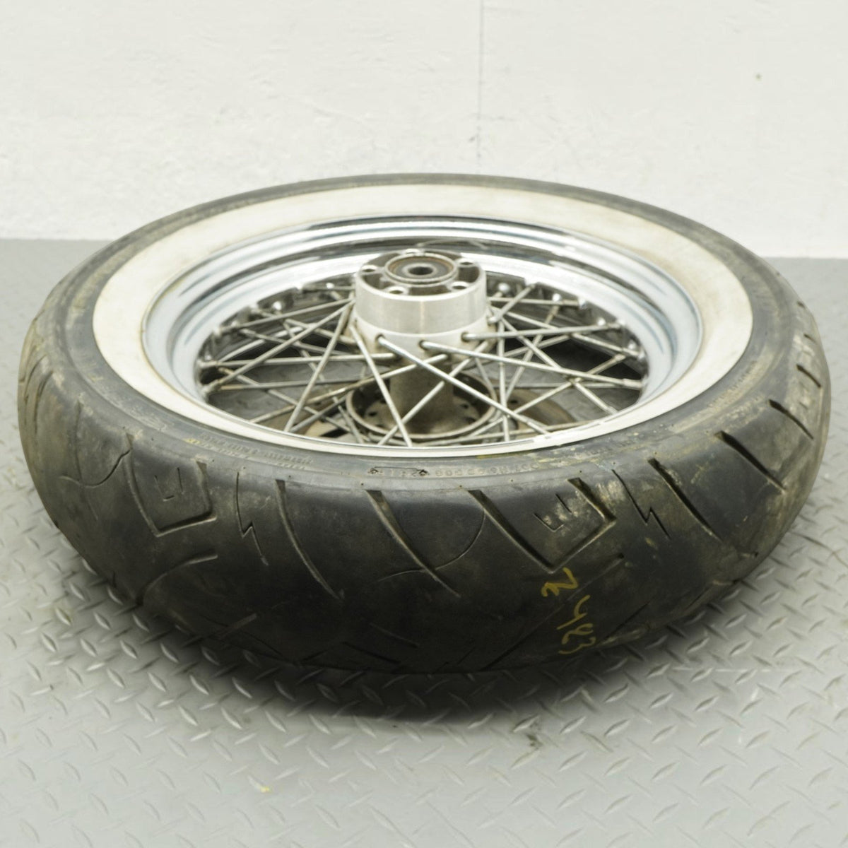 00-11 Harley-Davidson FXDWG rear rim Wheel W Tire 16X3.0J 41797-00 OEM