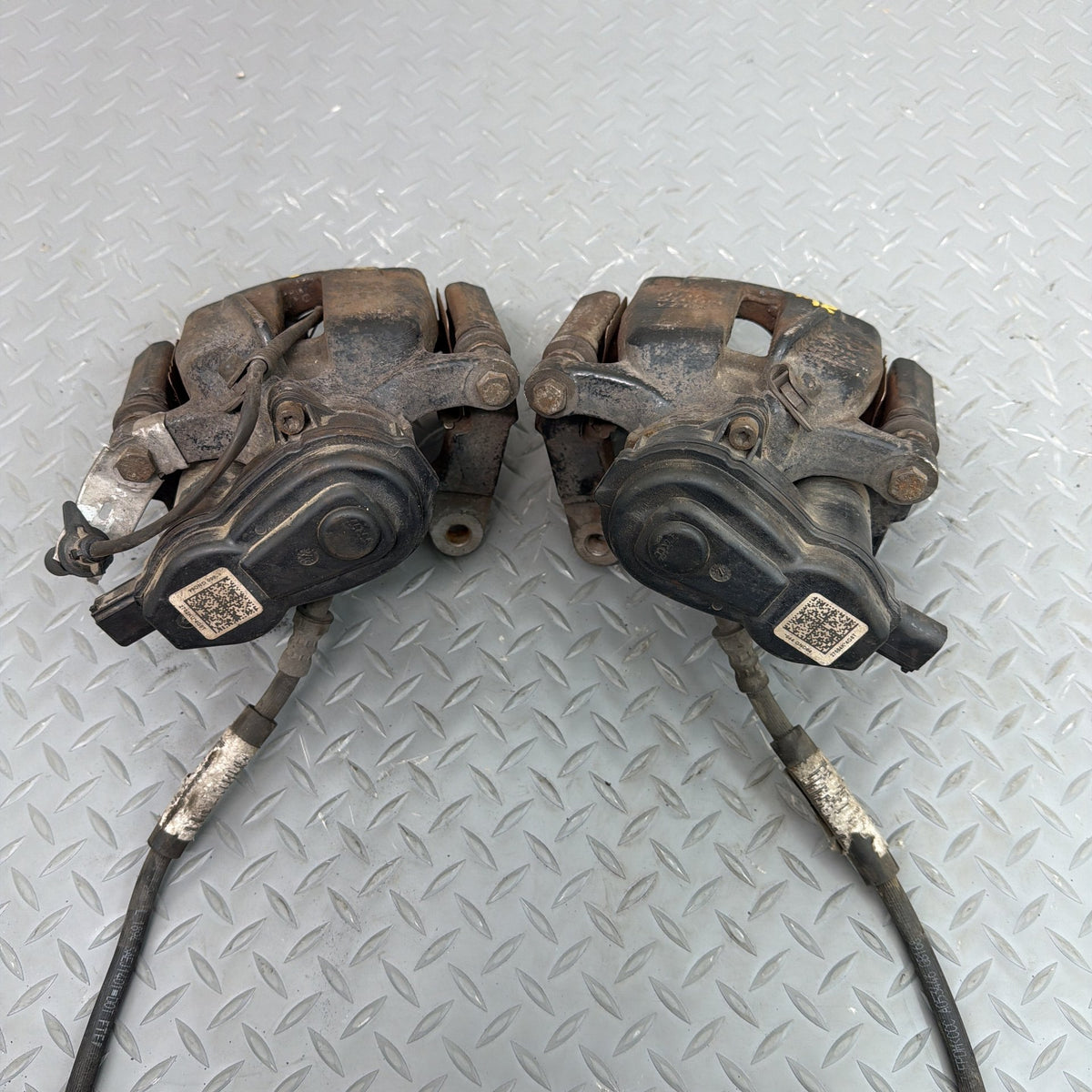 12-18 Audi S7 S6 A6 A7 4G C7 Rear Brake Caliper LH RH EPB Motor 4G0615404C OEM