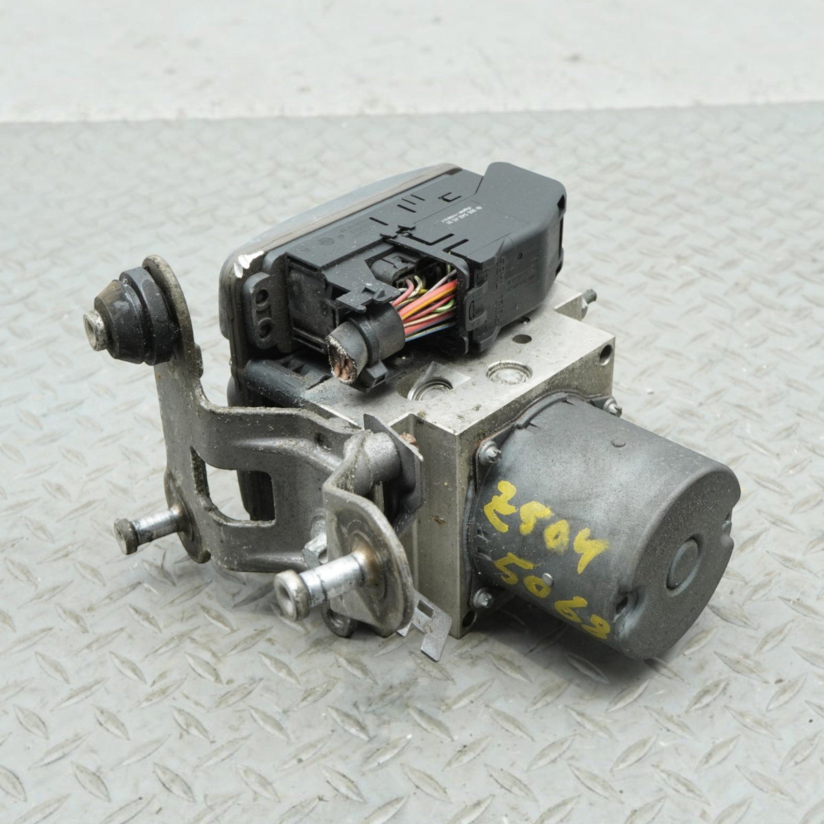 2008 Mercedes E320 E350 W211 RWD ABS Pump Anti Lock Brake Modulator A2114312712