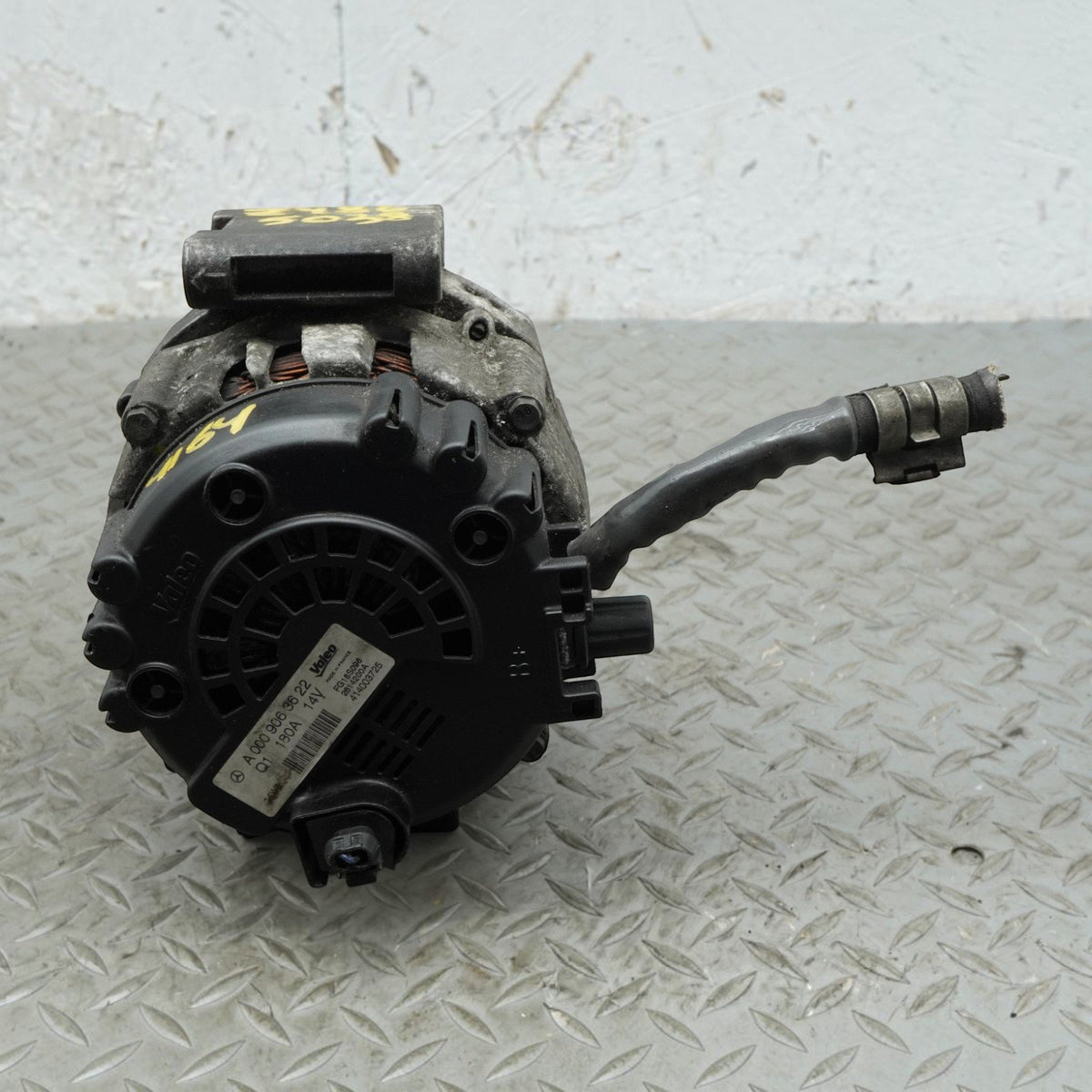 2014 Mercedes E350 C207 Alternator Generator 180AMP Valeo Unit A0009063622 OEM