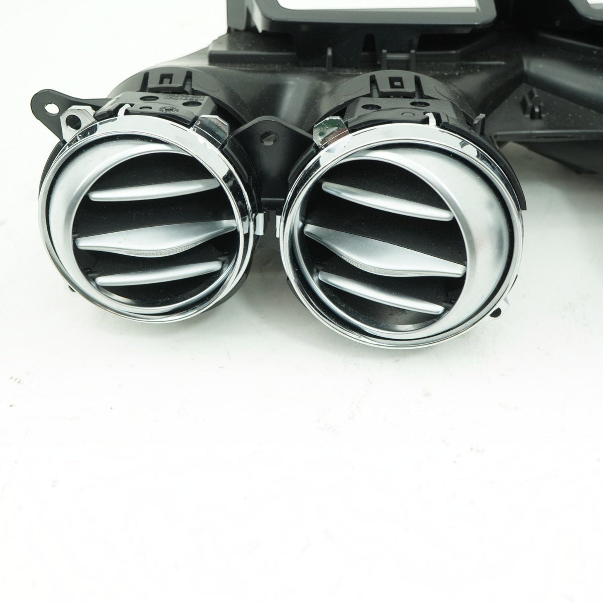 14-20 Mercedes S550 S400 W222 Dashboard Air Vent Grille Nozle A2228310245 OEM