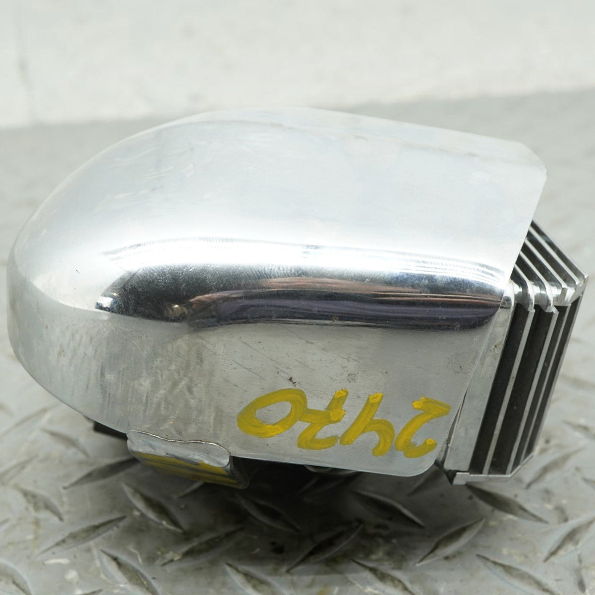 2008-2015 Harley-Davidson FLSTC Electric Horn with Mounting Bracket High Tone