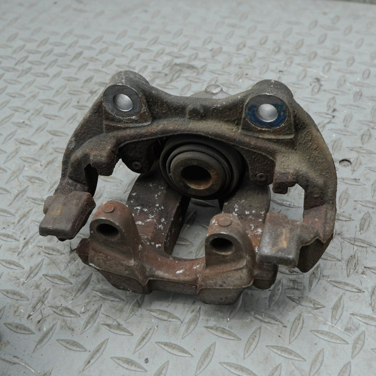 03-09 Mercedes E550 E320 E350 W211 Rear Left Right Caliper Set 002420278380 OEM