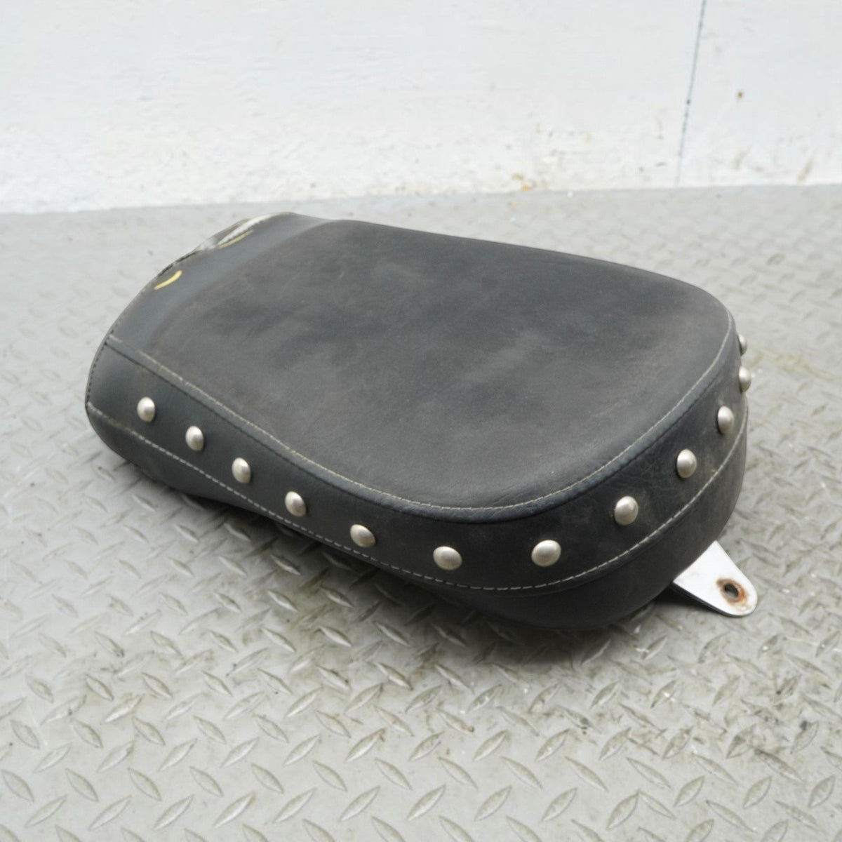 05-09 Suzuki Boulevard C50 VL800 Seat Leather Bucket Front Rear Driver Passenger