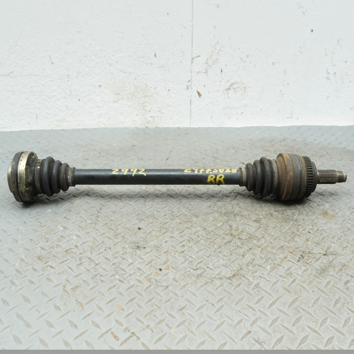 99-06 BMW 323 325 328 330 E46 Rear Right Passenger Axle Shaft CV 33211229592 OEM