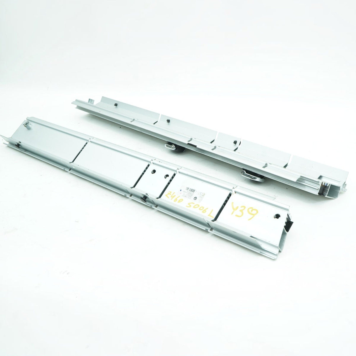15-19 BMW X6 F16 Cargo Cover Luggage Compartment Rail Left Right 72157343275 OEM