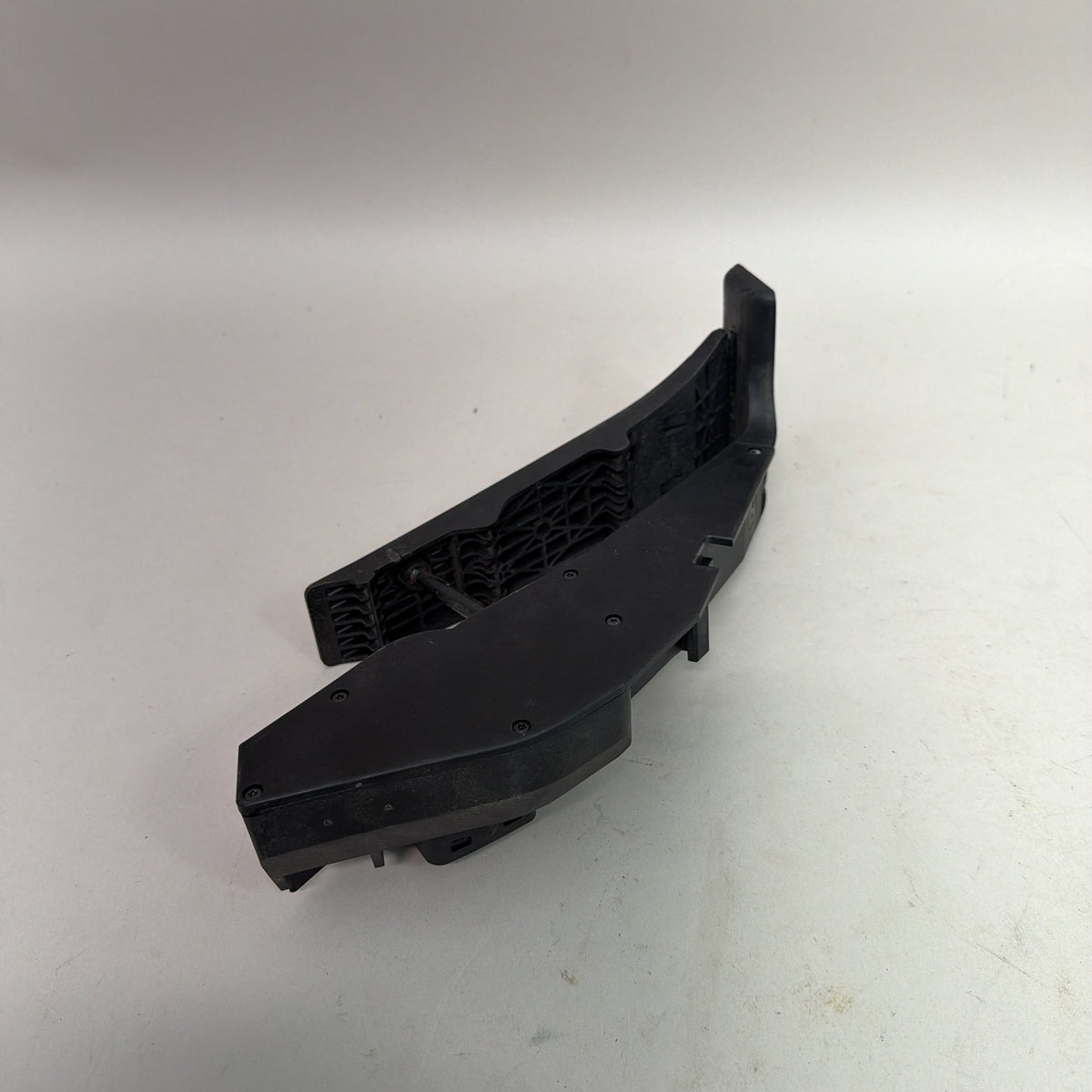 99-06 BMW 325i 330i 323i M3 E46 Coupe Accelerator Gas Pedal Assembly OEM