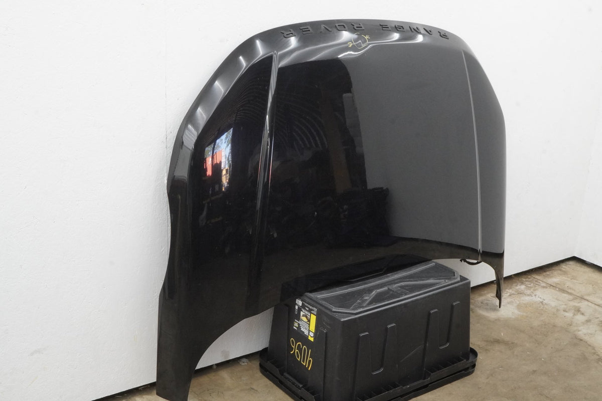 12-19 Land Range Rover Evoque L538 Hood PaneL Cover LR027587 Black 820 OEM