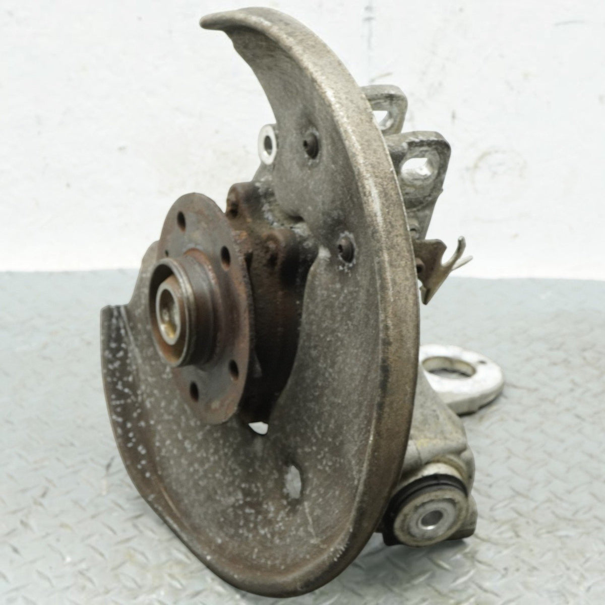 08-17 Audi A5 S5 A6 8T Quattro Rear Left Knuckle Wheel Hub Bearing 8K0505431AR