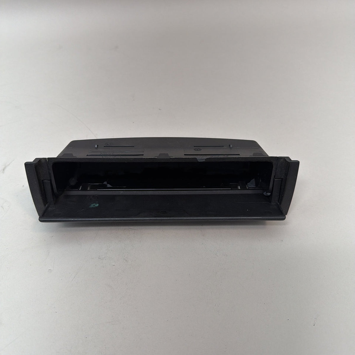 99-06 BMW 325Ci 330Ci E46 Dash Center Console Storage Tray Insert 8202188 OEM