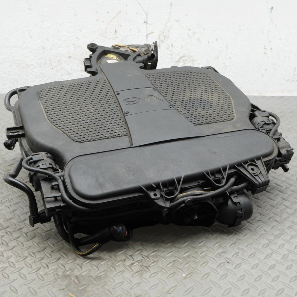 13-14 Mercedes E350 C207 Air Intake Manifold Engine Motor Upper 2761403001 OEM