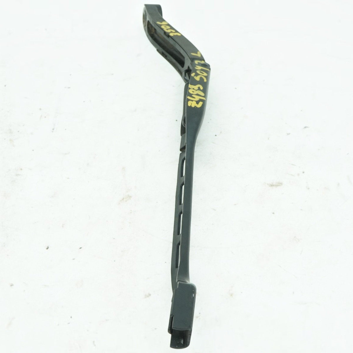 17-19 Mercedes GLS550 GLS450 X166 Wiper Arm Cleaner Windshield Left 1668201144