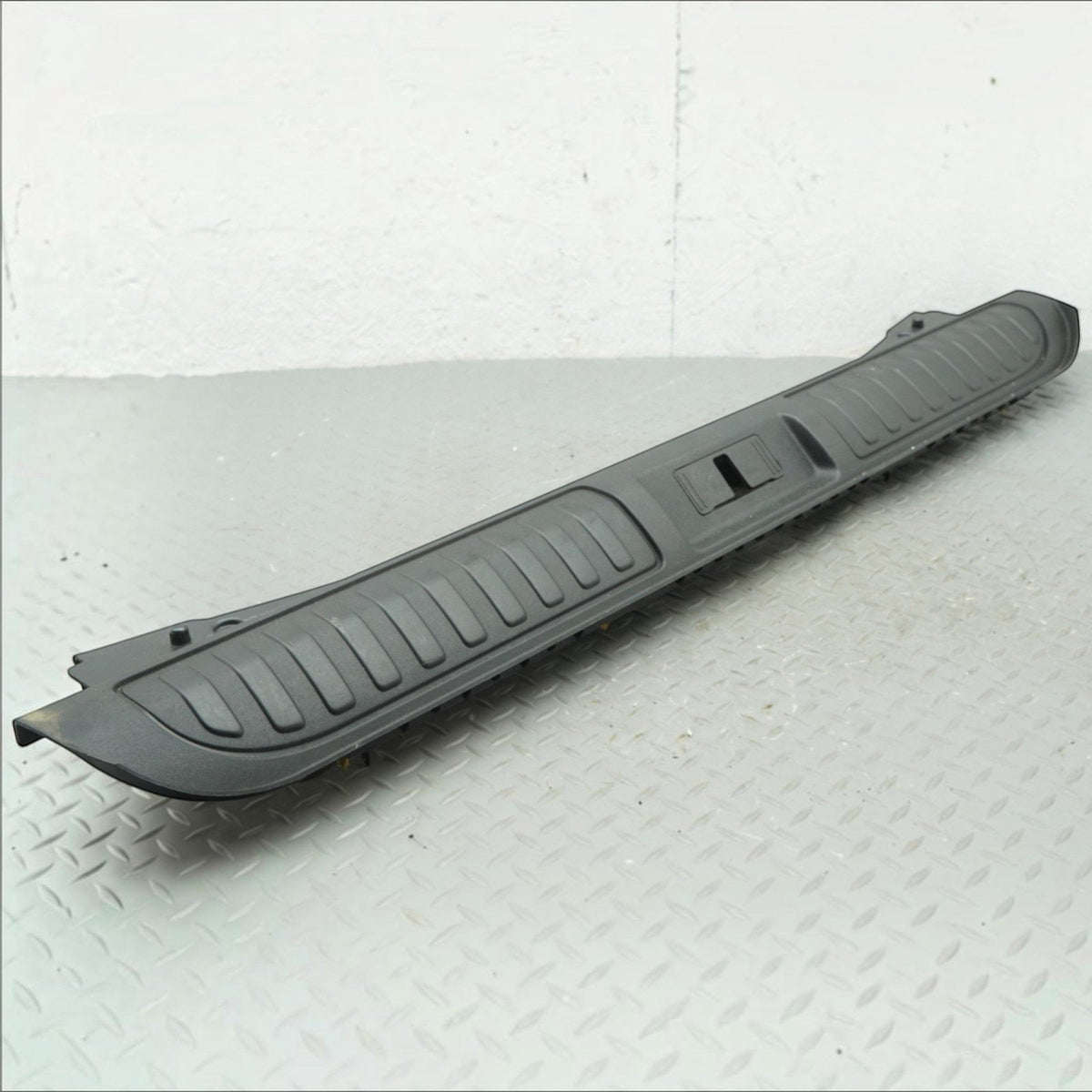 14-22 Land Range Rover Sport L494 Trunk Latch Cover Sill Scuff Trim 14K9374CAX