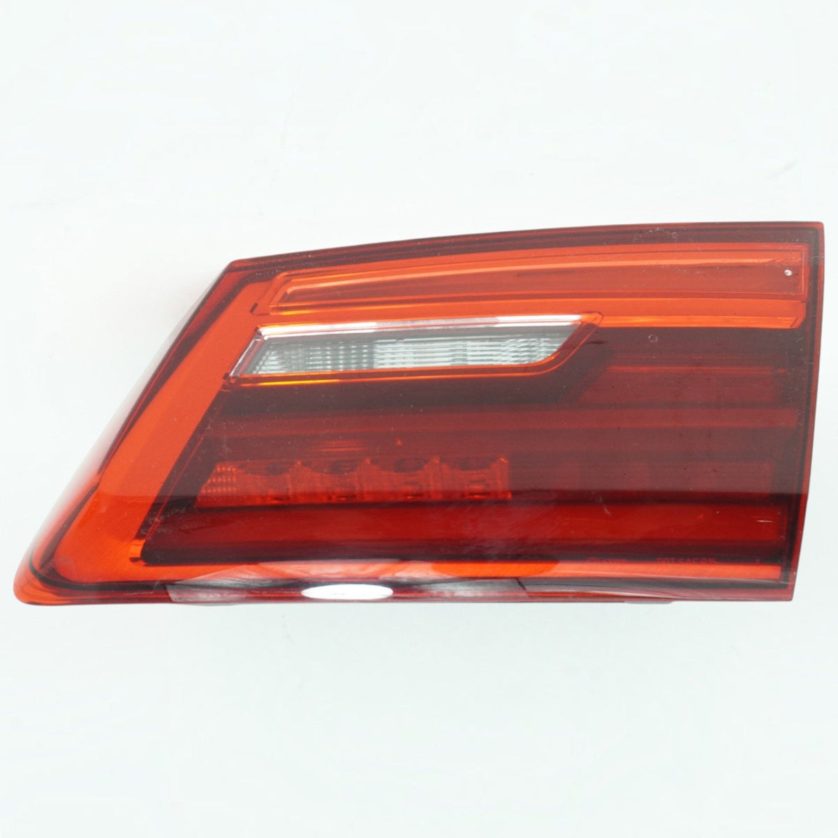 17-20 BMW 530i G30 Sedan Right Tail Light Brake Lamp Lid Inner 63219481824 OEM