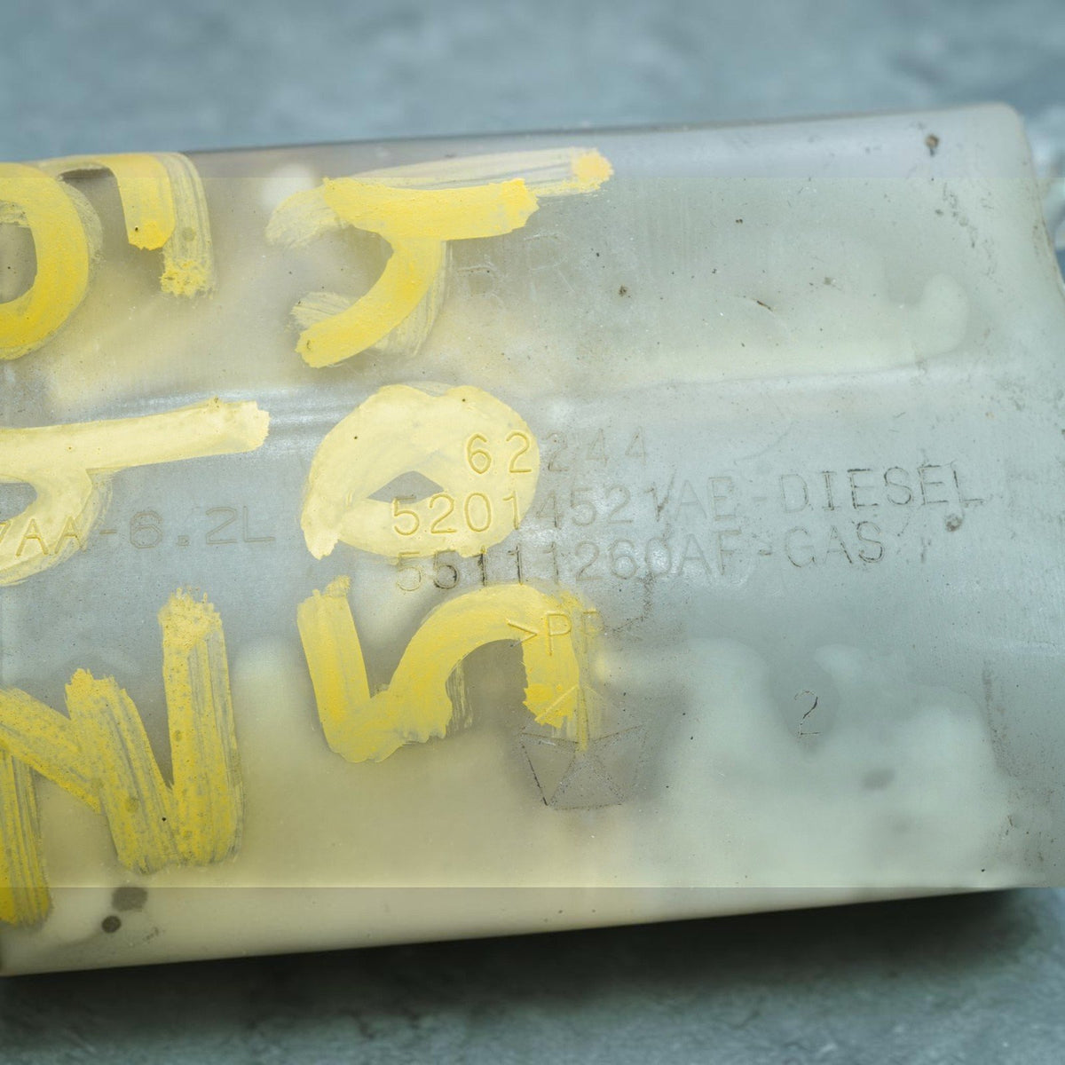 11-23 Dodge Challenger 5.7L 3.6L Coolant Bottle Reservoir Antifreeze 52014521AE