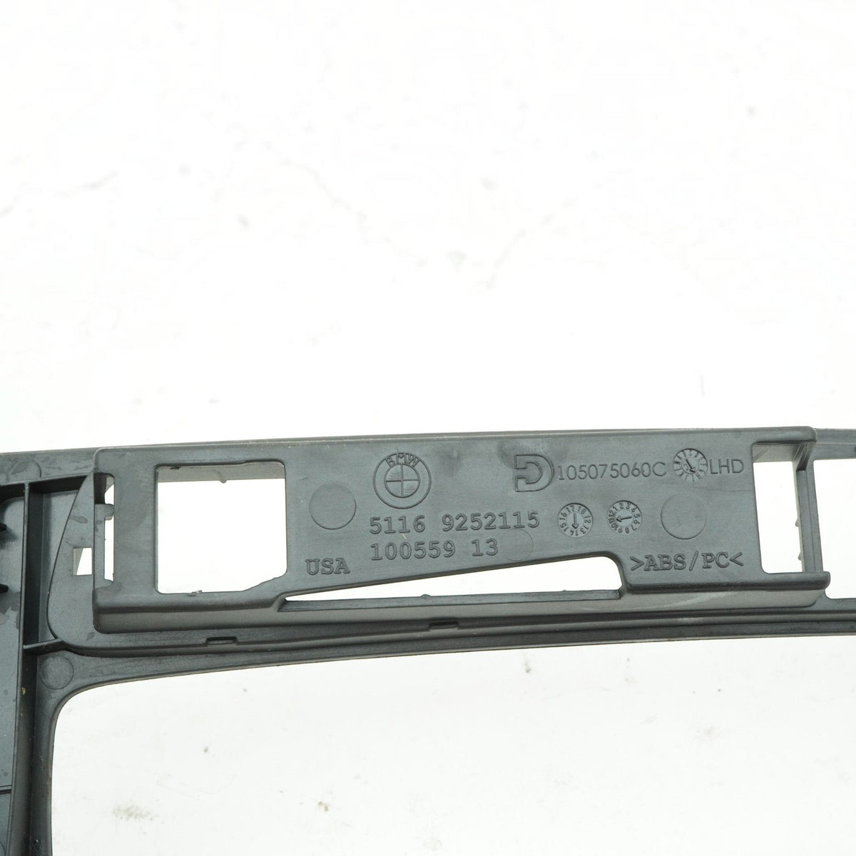 15-19 BMW X6 F16 X5 F15 Center Console Shifter Trim Panel Bezel 9252115 OEM
