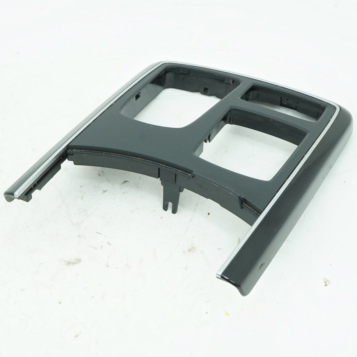 17-19 Mercedes GLS63 GLS550 GLS450 X166 Centre Console Trim Bezel A1666800803