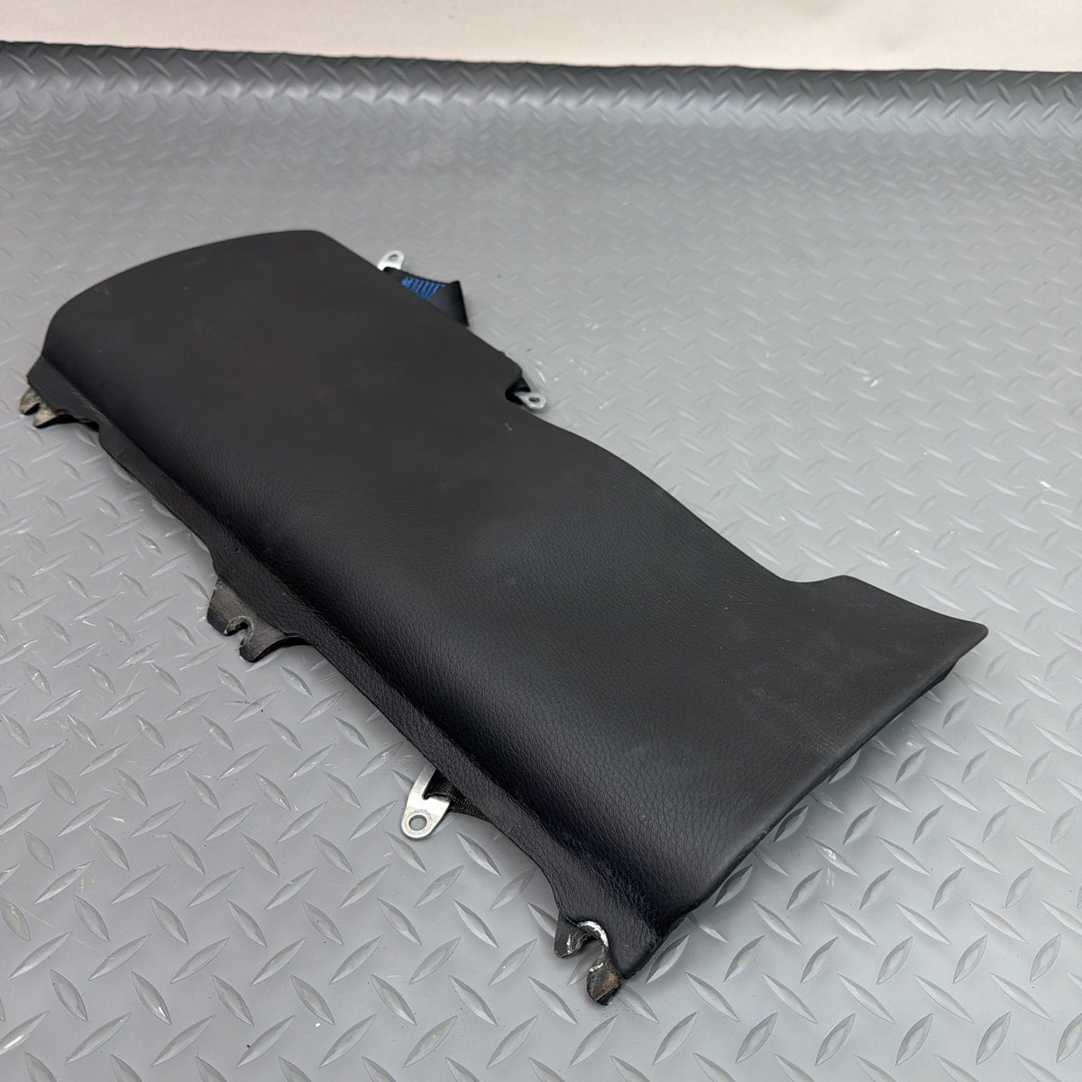 04-10 BMW M6 645Ci 650i E63 E64 Left Dash Trim Cover Knee Lower 6561358 OEM