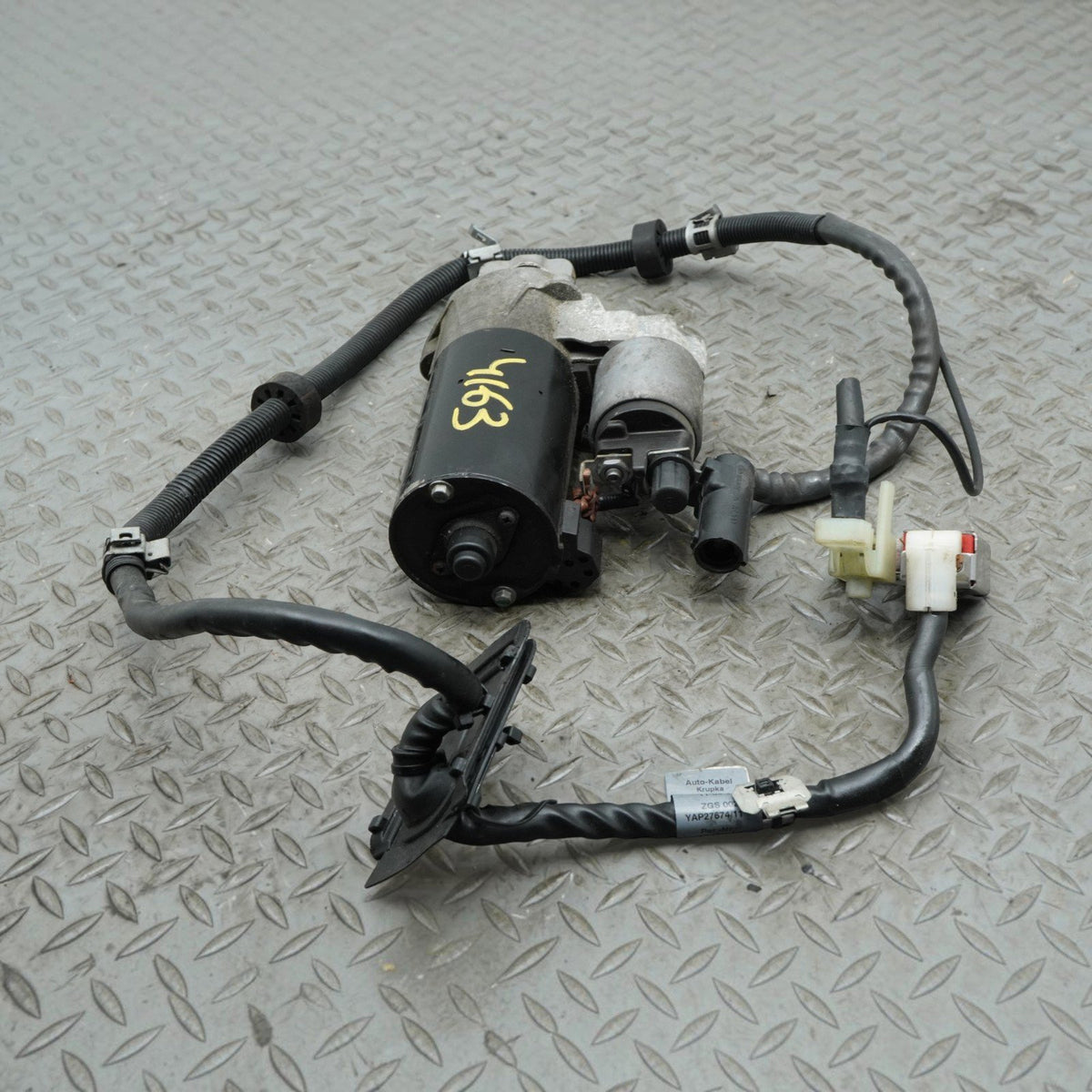 2014 Mercedes E350 4Matic C207 Starter Motor Engine Ignition A2044403940 OEM