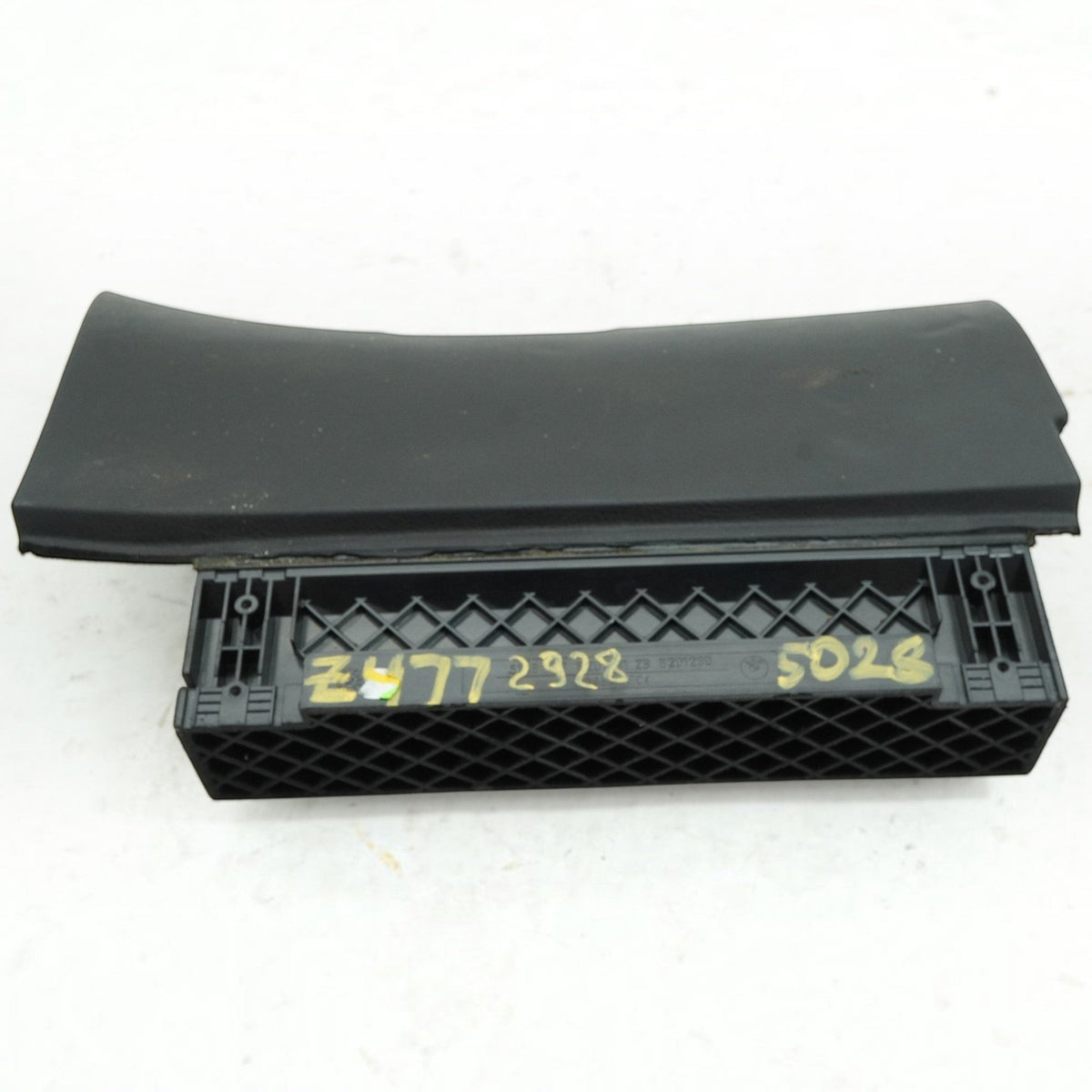 01-06 BMW 325Ci 330Ci E46 Dashboard Glove Box Storage Compartment 8201230 OEM