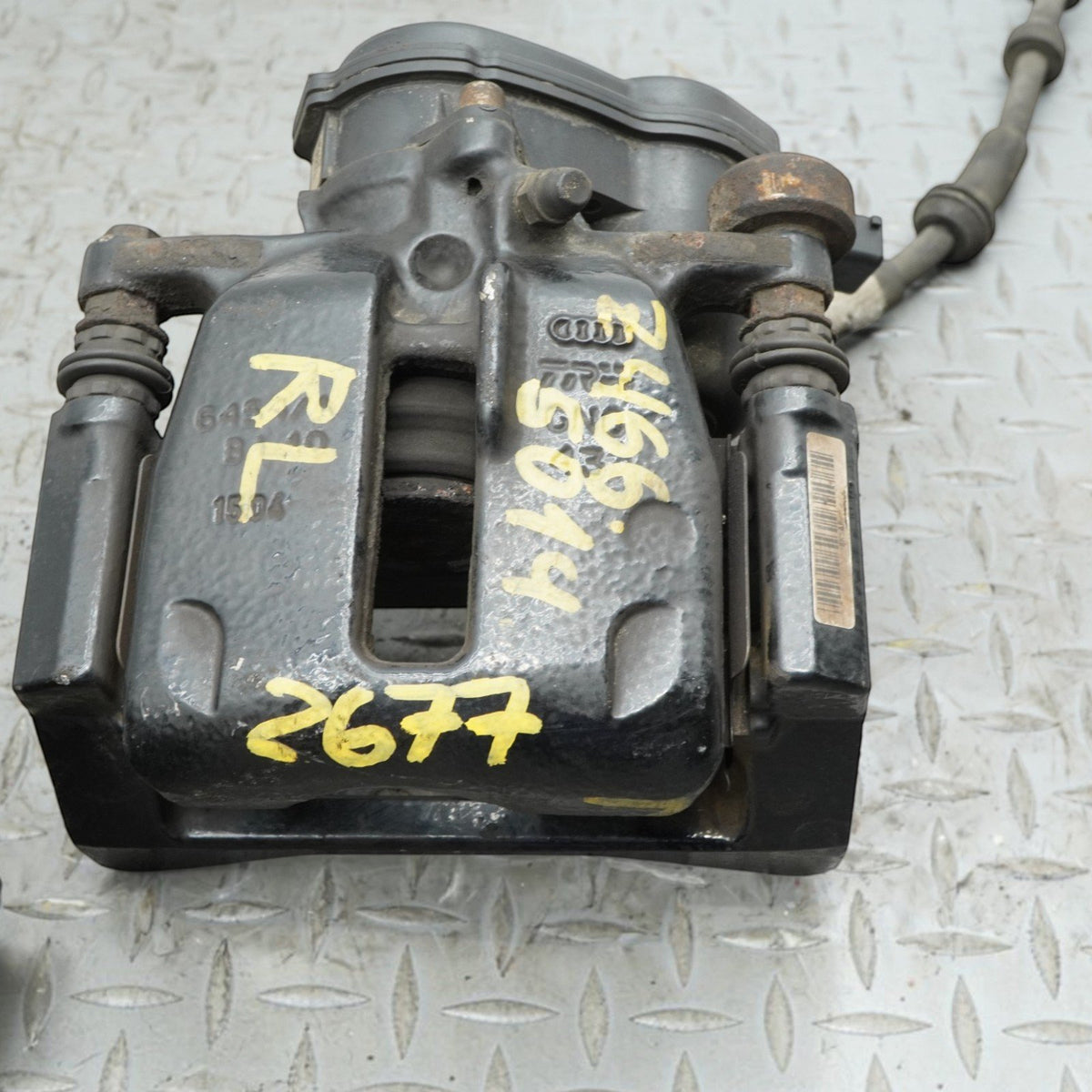 08-16 Audi S5 8T Coupe/Convertible Rear Caliper Pair Left & Right Set 8K0615403A