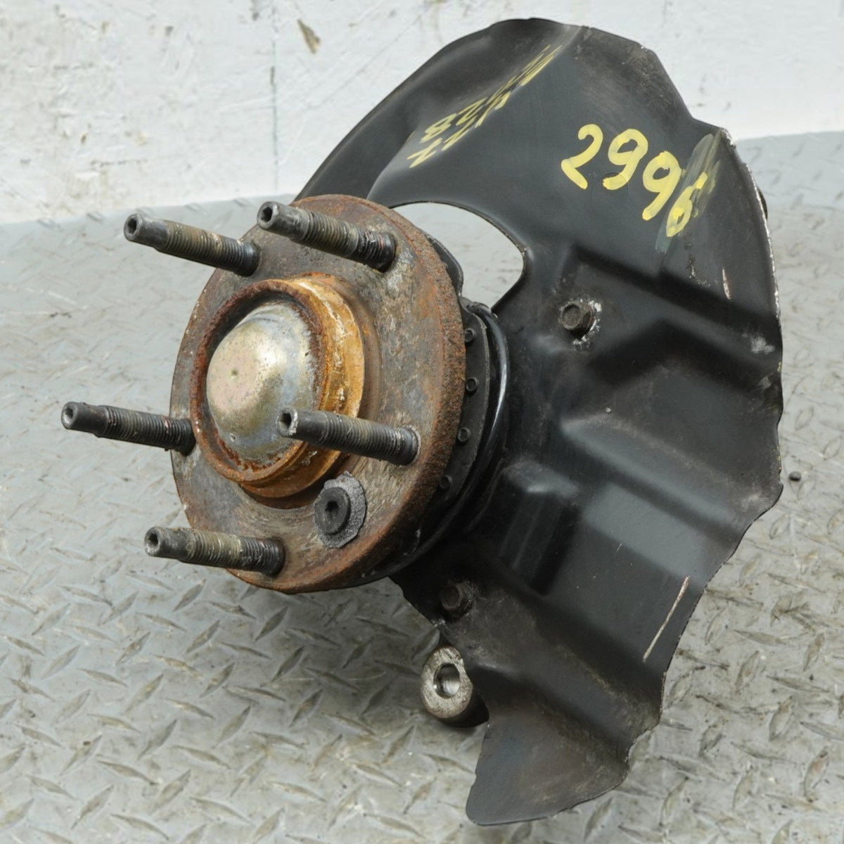 99-06 BMW 320 323 325 328 330 E46 Right Front Spindle Knuckle 31211096430 OEM