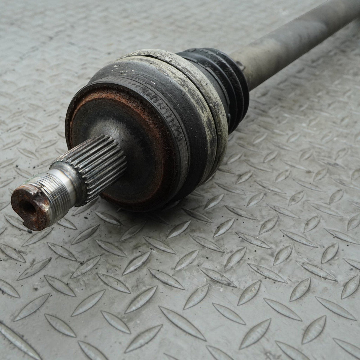 12-17 Mercedes E400 E350 C207 4Matic Rear Right Axle Shaft CV 2043502610 OEM
