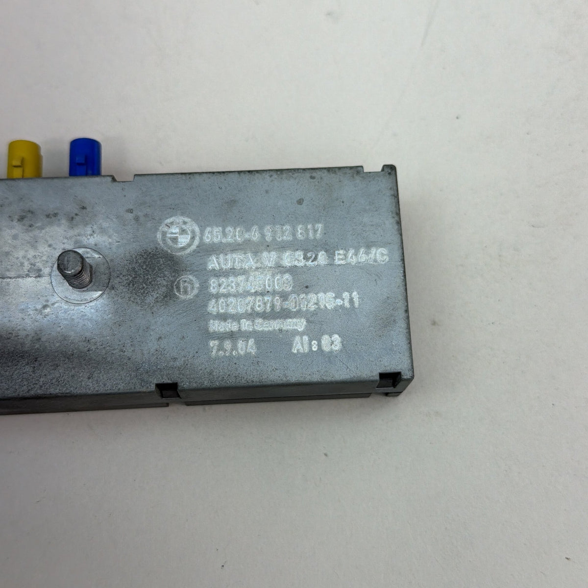 BMW E46 Convertible Antenna Amplifier Diversity Module 65206912817 330Ci OEM