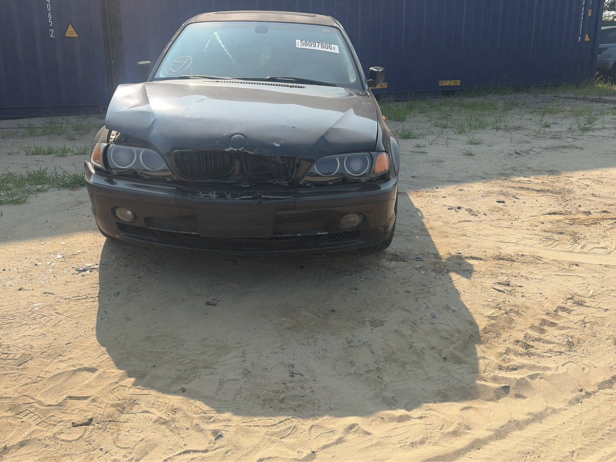 2004 BMW 330i E46