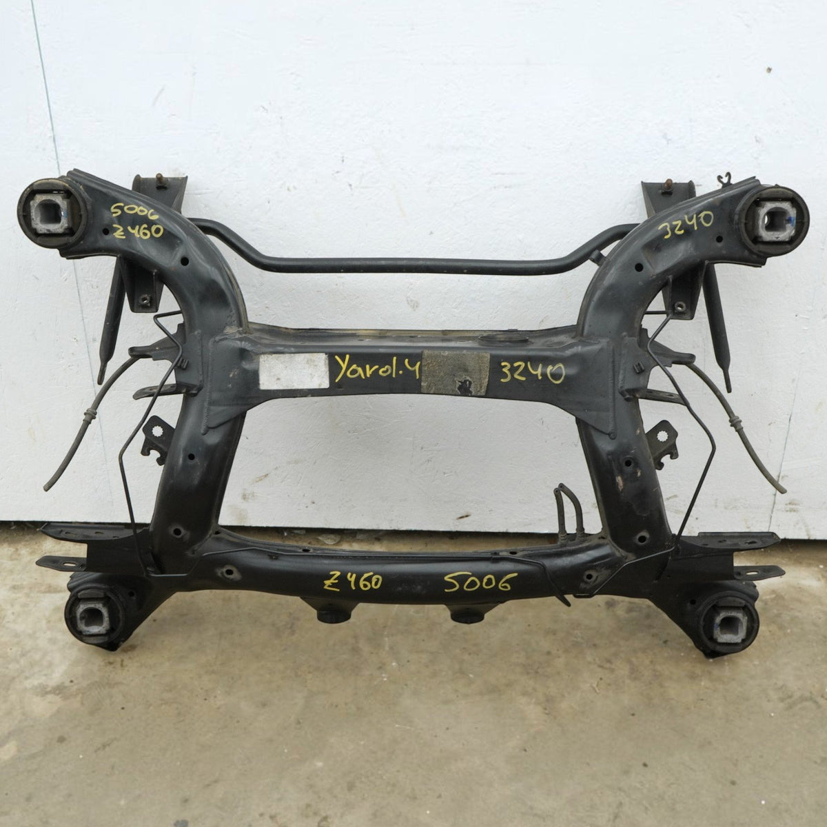 08-19 BMW X6 X5 F16 F15 Rear Subframe Crossmember Cradle Suspension 6858954 OEM