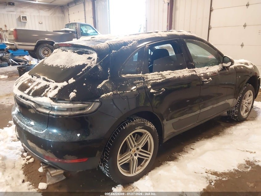 2015 Porsche Macan S 95B
