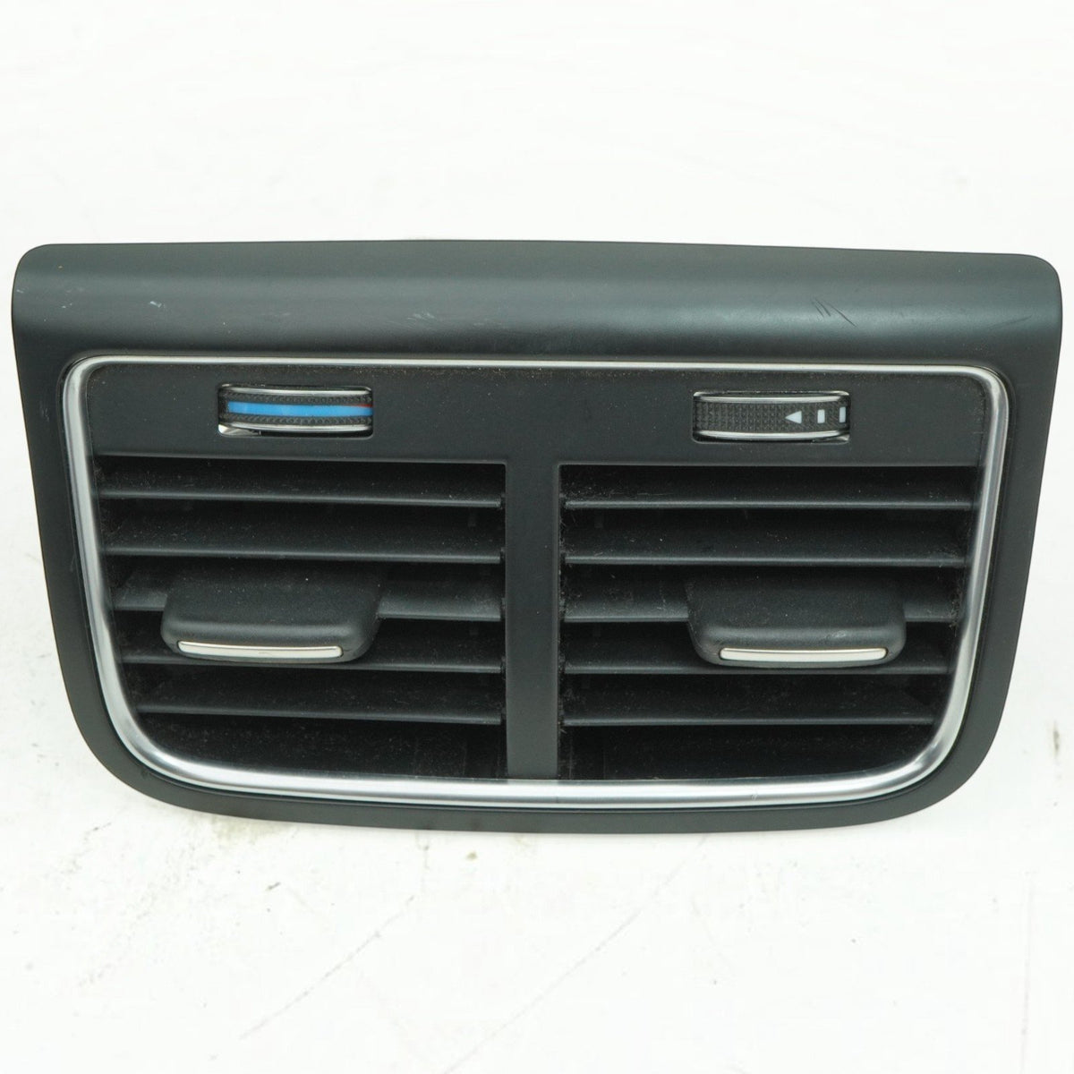 08-17 Audi S5 A5 RS5 8T Center Console Air Vent Grille Nozlle 8K0819203J OEM