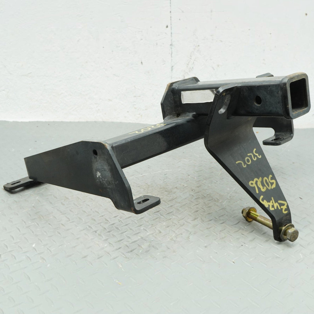 14-19 Land Rover Range Rover Sport L494 Rear Trailer Hitch Tow LR093913 OEM