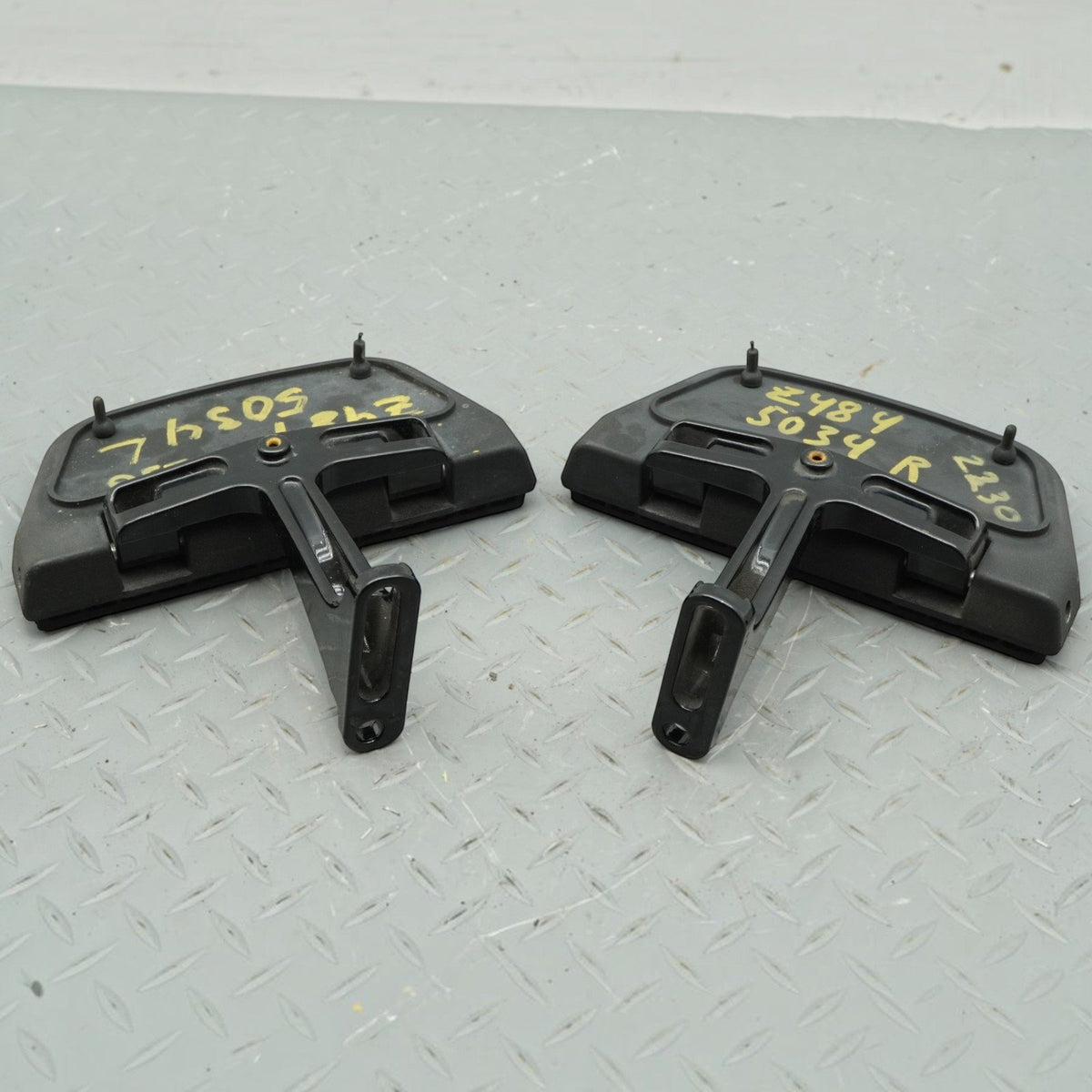 12-13 Harley FLHTC Electra Glide Classic Passenger Floorboard Footrest LH RH OEM