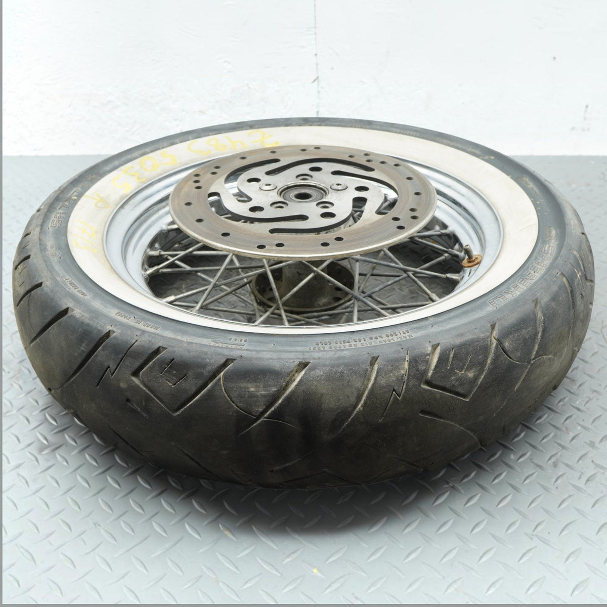 00-11 Harley-Davidson FXDWG rear rim Wheel W Tire 16X3.0J 41797-00 OEM