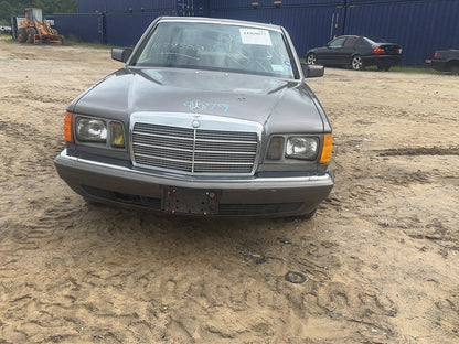 1979-1991 Mercedes-Benz 380SE S-Class W126 W126