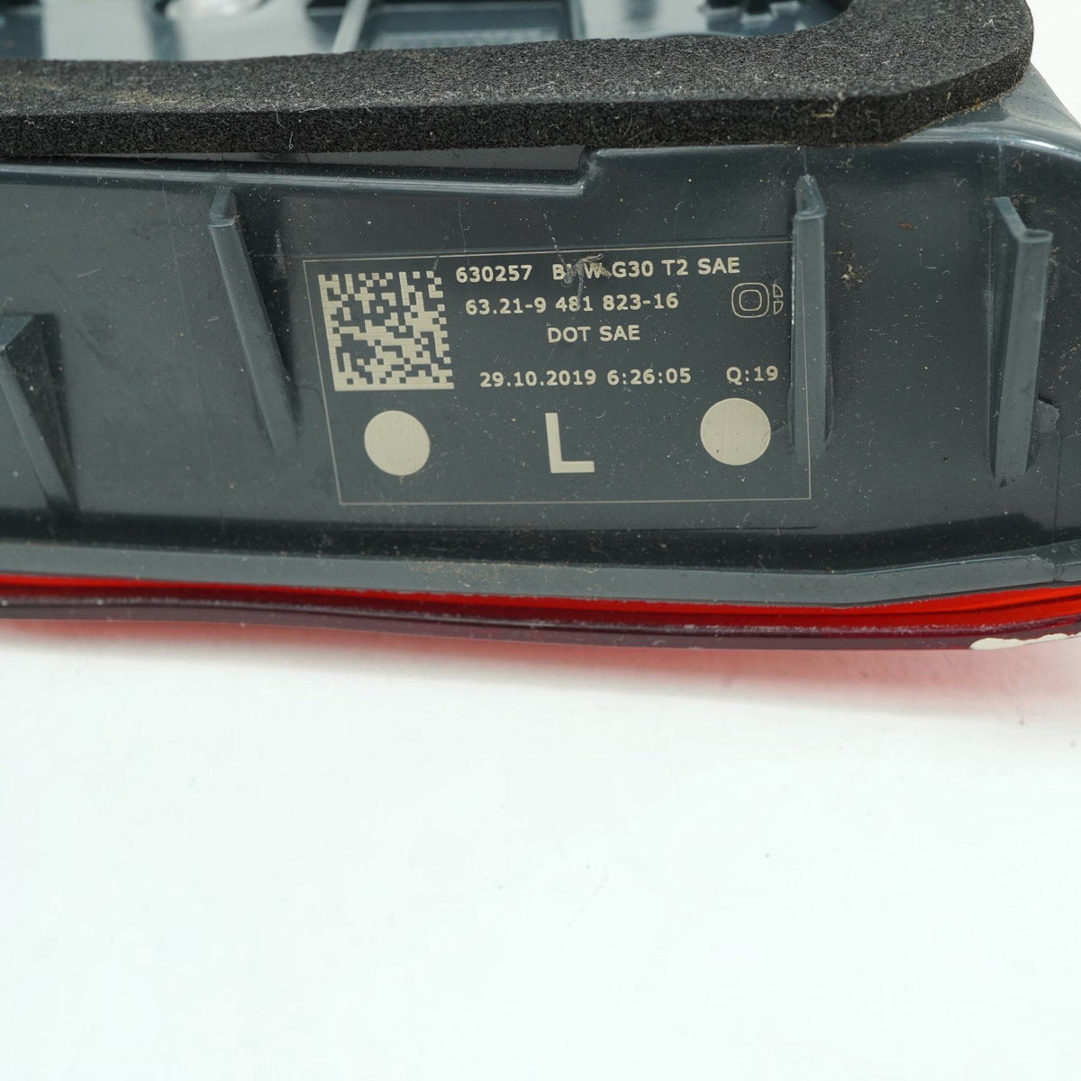 17-20 BMW 530i G30 Sedan Left Tail Light Brake Lamp Lid Inner 63219481823 OEM