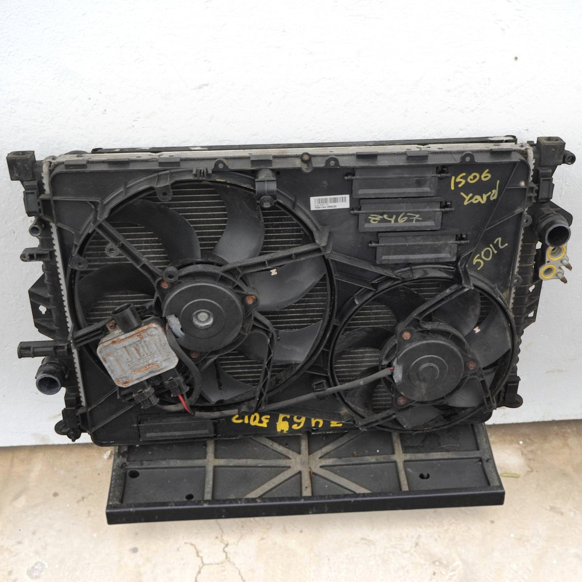 12-17 Land Range Rover Evoque L538 Radiator AC Condesner Fan Shroud BJ328C607AD