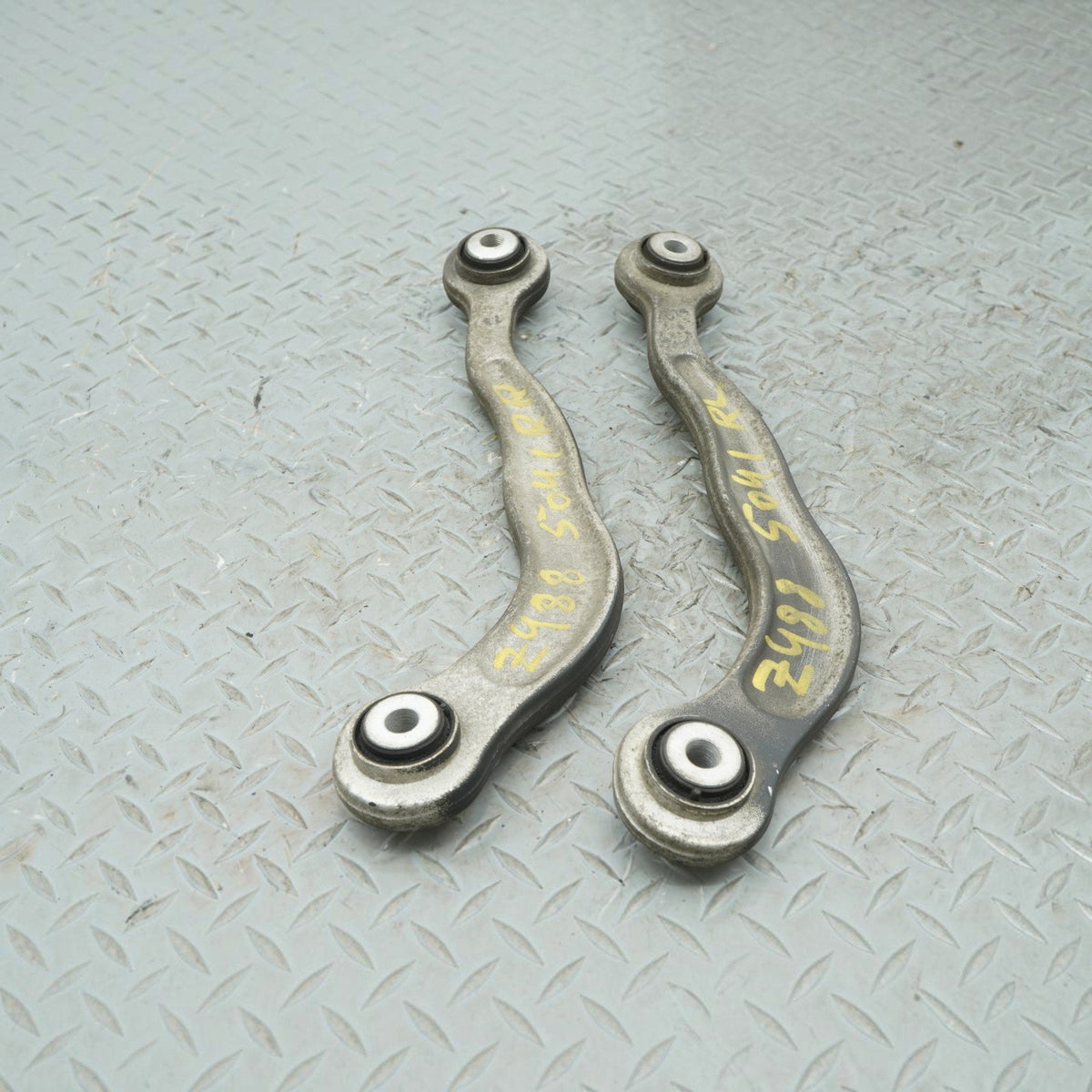 14-17 Mercedes S550 W222 4Matic Rear Left & Right Upper Rearward Control Arm OEM
