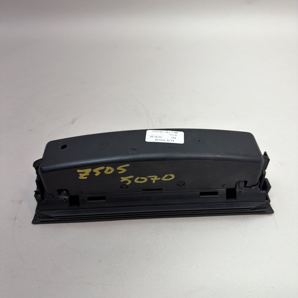 99-06 BMW 325Ci 330Ci E46 Dash Center Console Storage Tray Insert 8202188 OEM