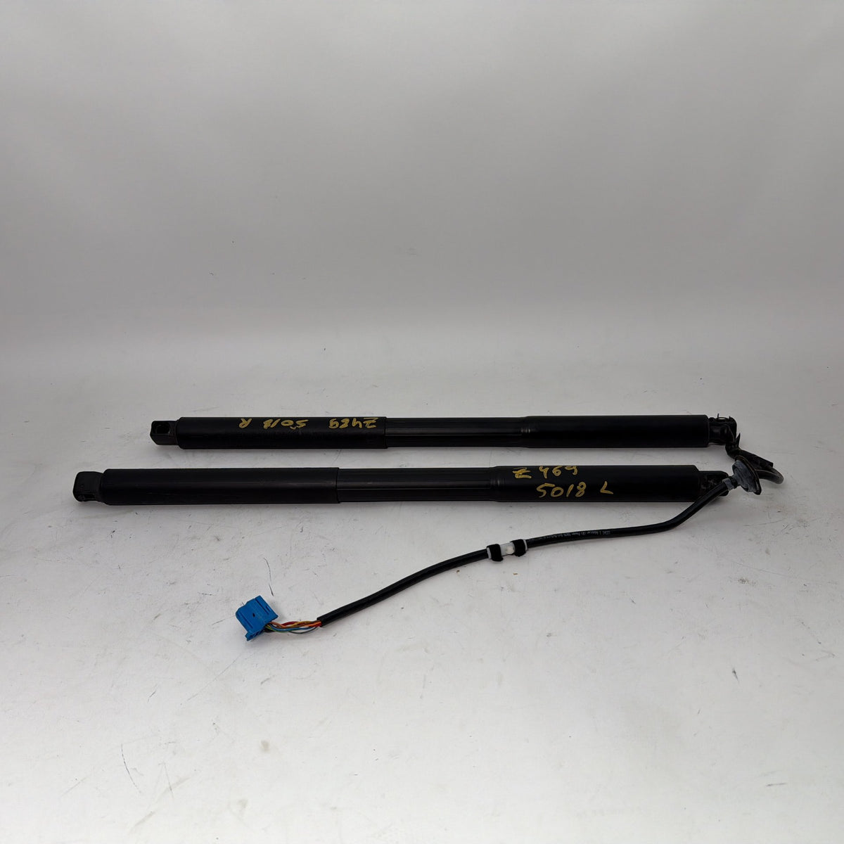 13-16 Mercedes X166 GL450 GL550 Power Liftgate Strut Set Left Right 1669802264