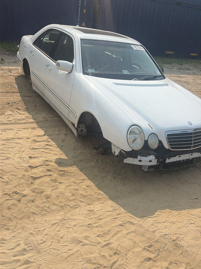 2000 Mercedes-Benz E-Class