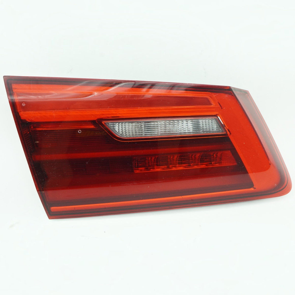 17-20 BMW 530i G30 Sedan Left Tail Light Brake Lamp Lid Inner 63219481823 OEM