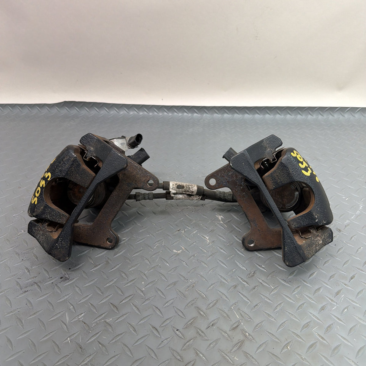 12-18 Audi S7 S6 A6 A7 4G C7 Rear Brake Caliper LH RH EPB Motor 4G0615404C OEM